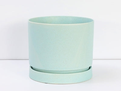 Carmel Attached Saucer Planter, Seagrass